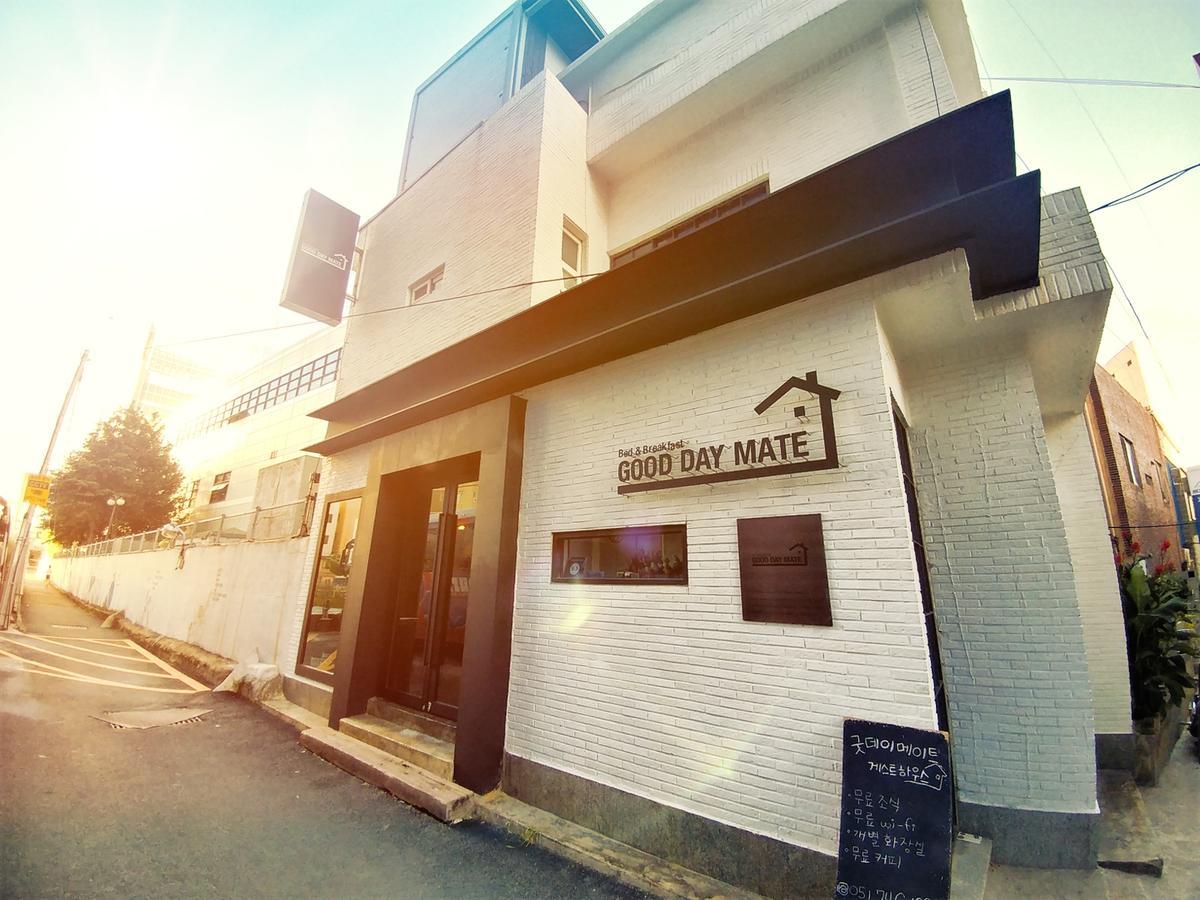 Good Day Mate Hostel Busan Exterior foto